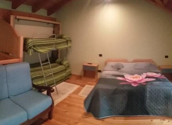 Casa Vacanze Chez Sapin Fenis Exteriör bild